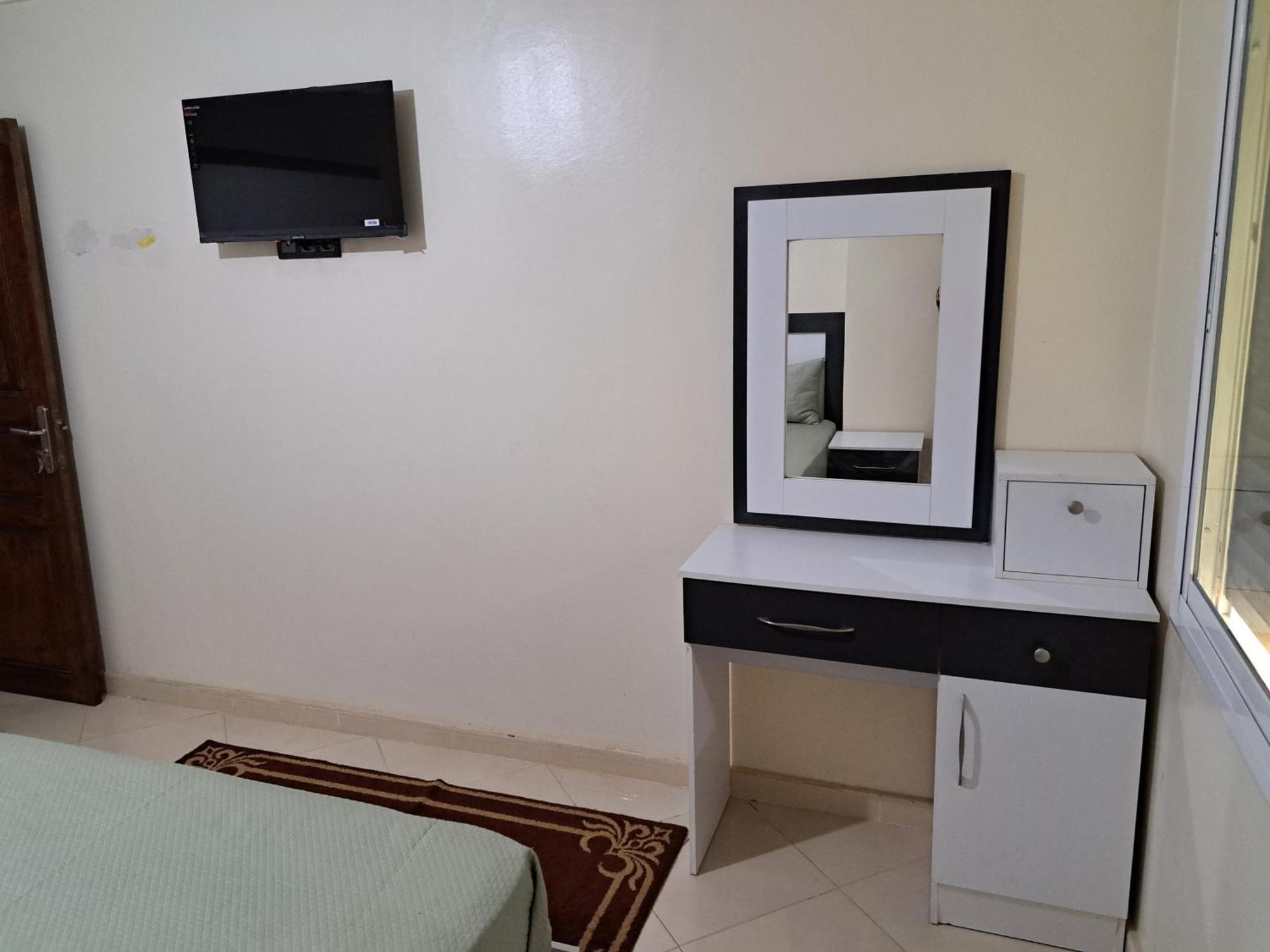 ليلى شقة مفروشة للكراء سلوان Apartment Selouane Luaran gambar